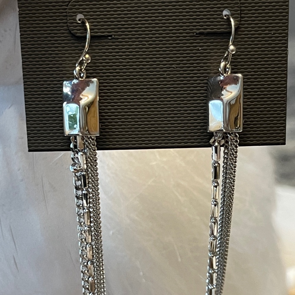 VINCE CAMUTO Metal Tassel Earrings - Picture 5 of 8
